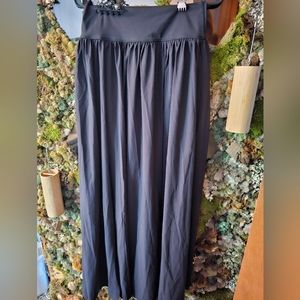 Halara Breezeful High Waisted 2 in 1 Flowy Maxi